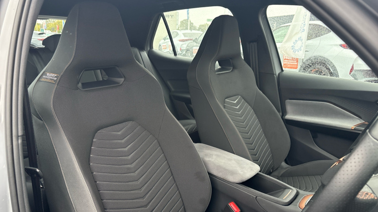 CUPRA Born 170kW e-Boost V1 59kWh 5dr Auto Electric Hatchback